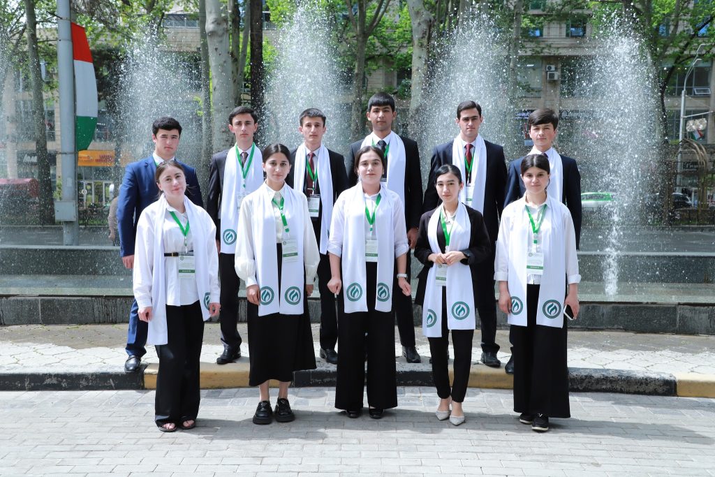 “Саҳми Ҷумҳурии Тоҷикистон дар татбиқи Ҳадафҳои рушди устувор ва дипломатияи сабз” “Саҳми Ҷумҳурии Тоҷикистон дар татбиқи Ҳадафҳои рушди устувор ва дипломатияи сабз”